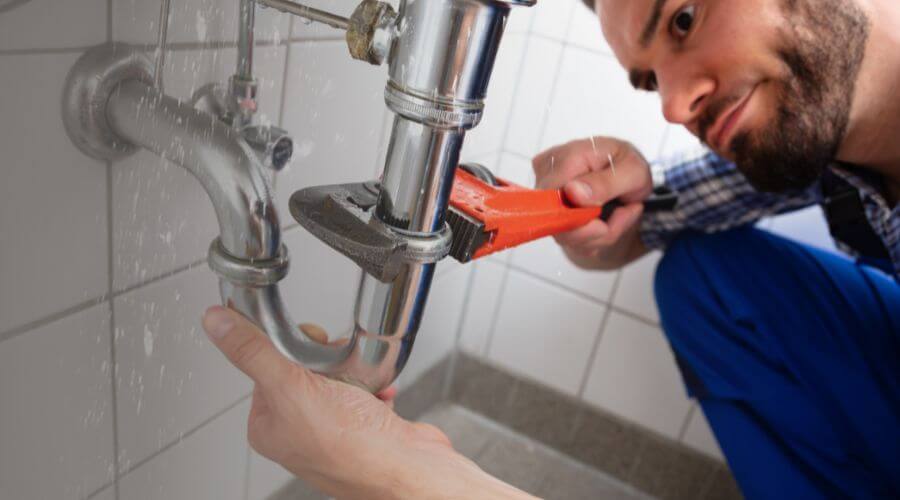 Professional same day plumber services in Logan, IL